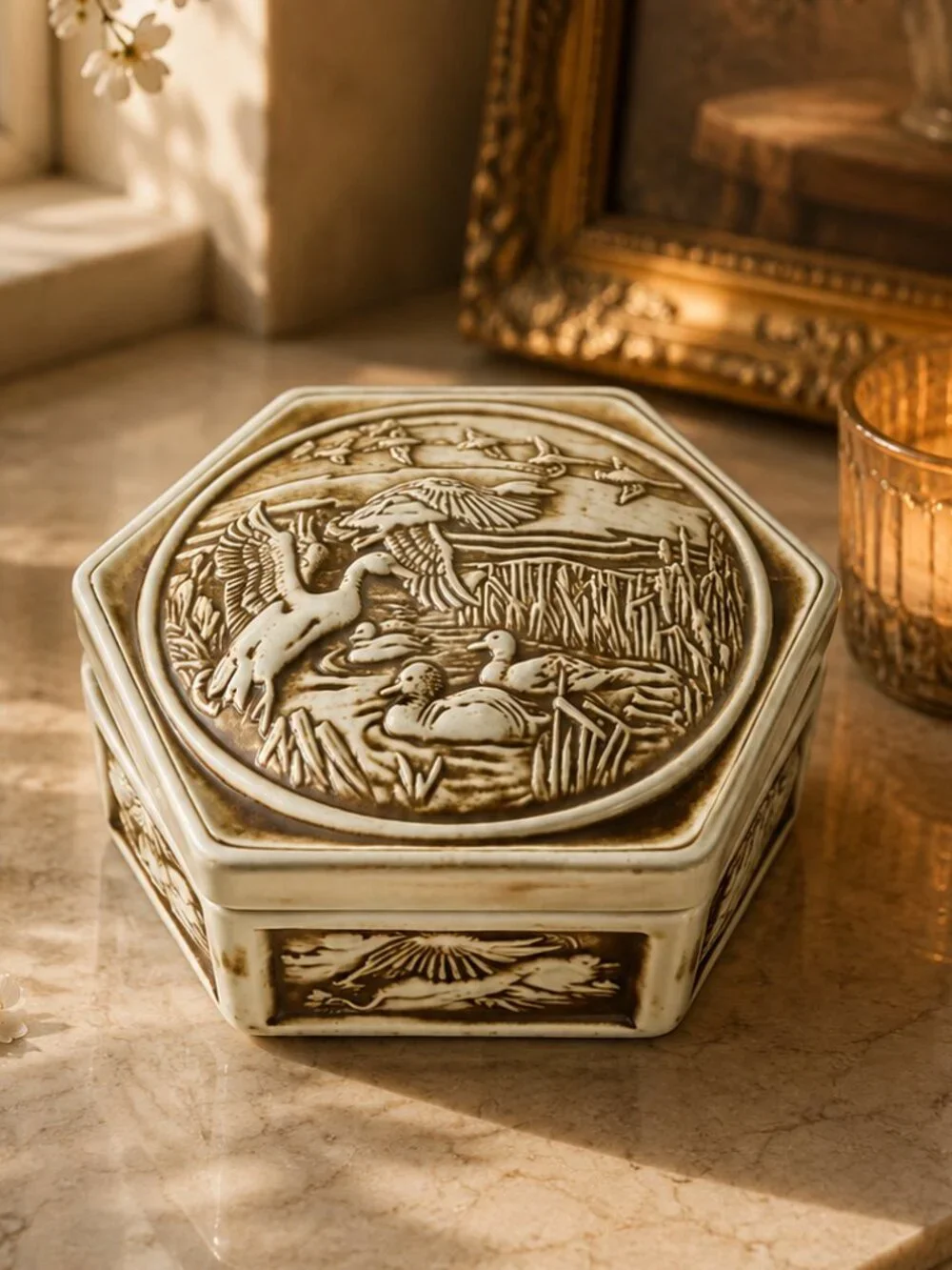 Avon hunting collectible perfect